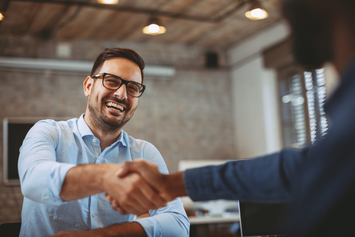 Essential Guide to Employee Referral Programs in 2022